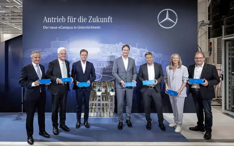 Mercedes-Benz-Unveils-eCampus-for-Battery-Development