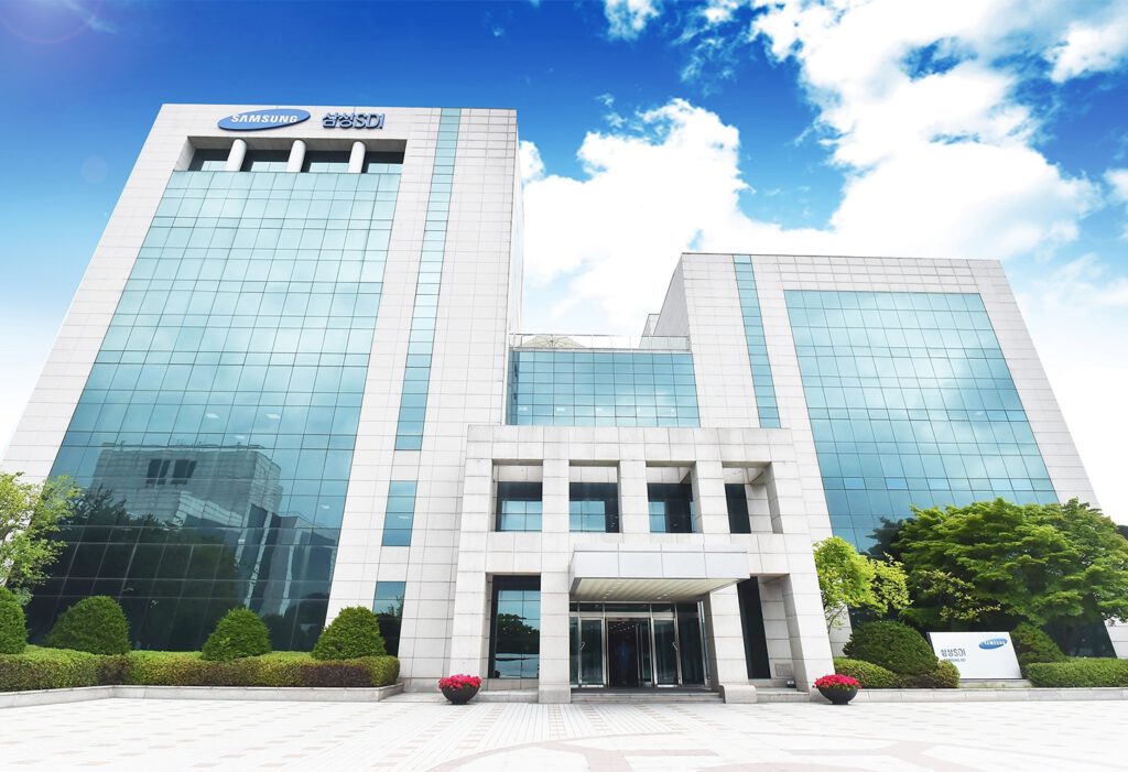 Samsung SDI Q2 Flat Revenue, Narrowing Loss and Outlook