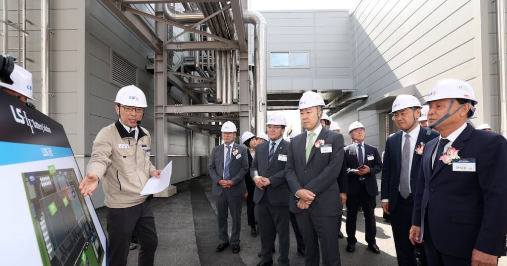 LS-L&F Launches Precursor Materials Plant at Saemangeum Hub