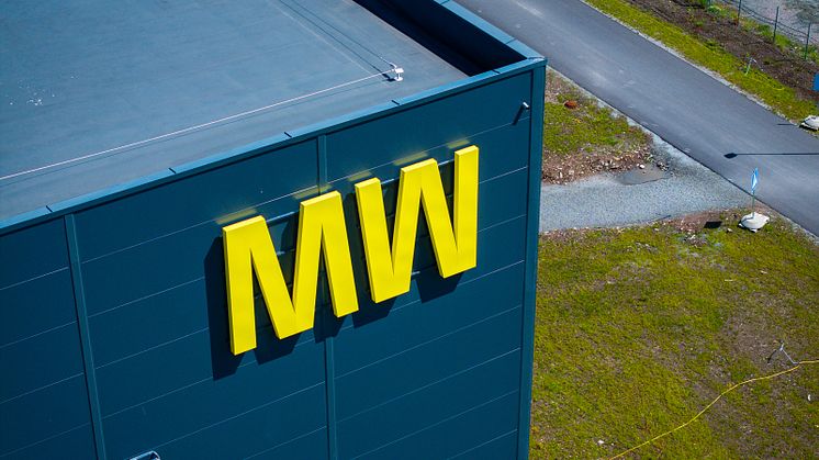 Morrow Batteries and Siemens Mobility Test LFP and LNMO Cells