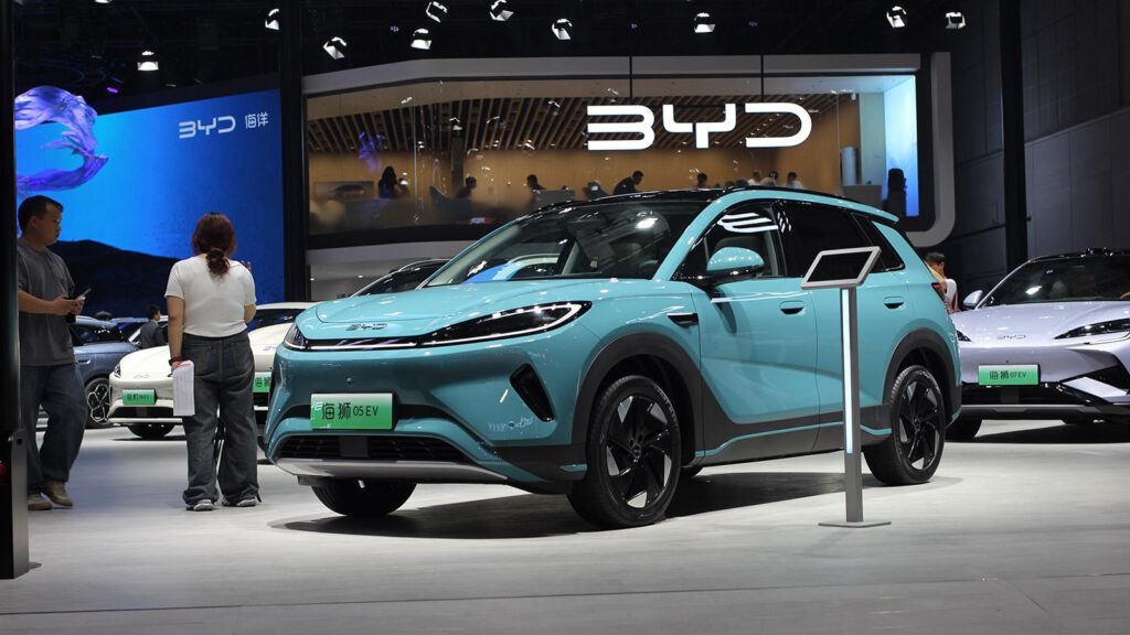 Ford in Talks with BYD for Potential Hybrid Battery Supply