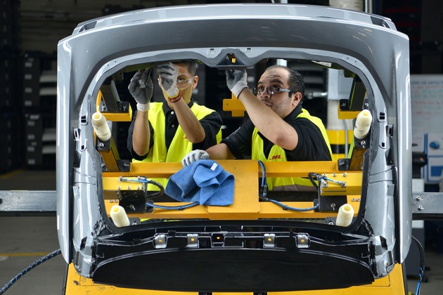 DHL Opens First EV Center of Excellence in Slovakia