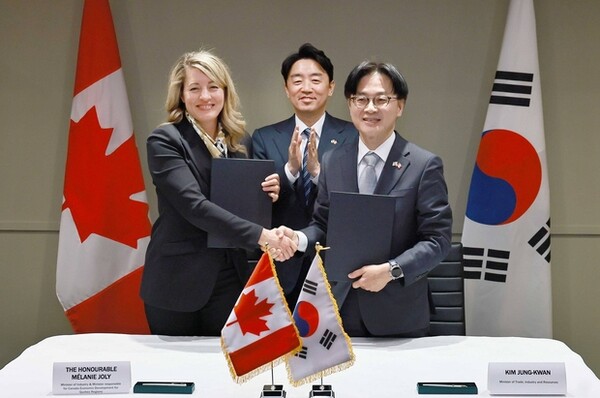 South Korea and Canada Sign EV, Battery and Hydrogen MoU