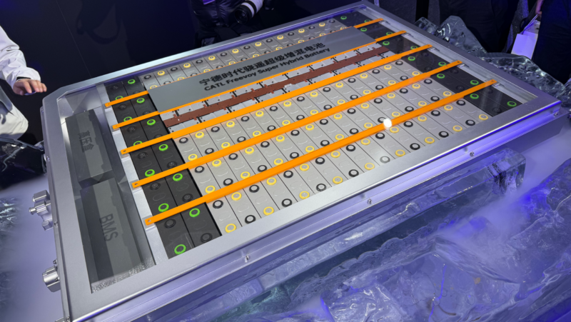 CATL Unveils 2nd-Gen Freevoy Hybrid Battery with 600km Range