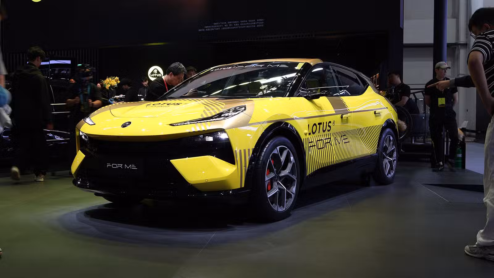 China’s NEV Retail Sales Fall 11% Early April Amid Caution