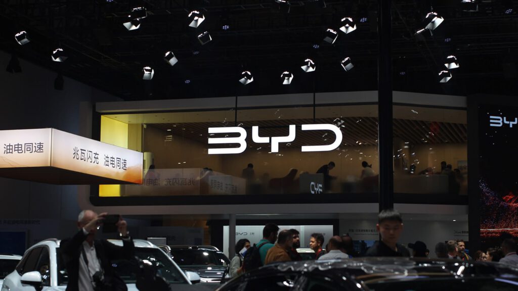 Fire at BYD's Shenzhen Garage, Shares Dip Amid Sales Slump