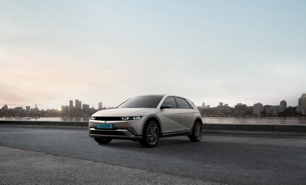 Hyundai Launches EV Battery Subscription Pilot for Taxis