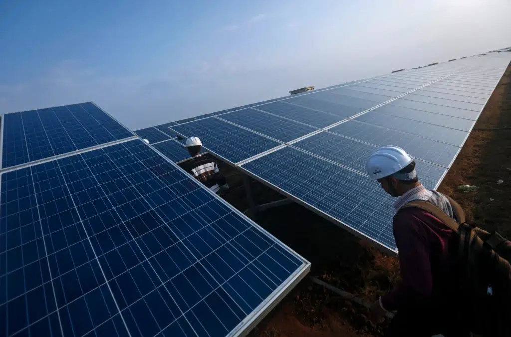 Solar Storage, Corporate Deals and Batteries on the Rise