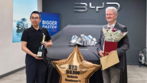BYD Reaches 100,000 UK Deliveries and Launches Flash Charger