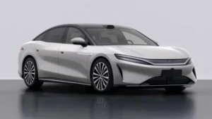 BYD Unveils Great Han Sedan With 764 hp and 1008 km Range