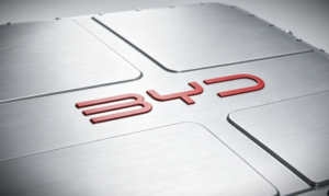 BYD Unveils Dual-Electrolyte Solid-State Battery Cathode