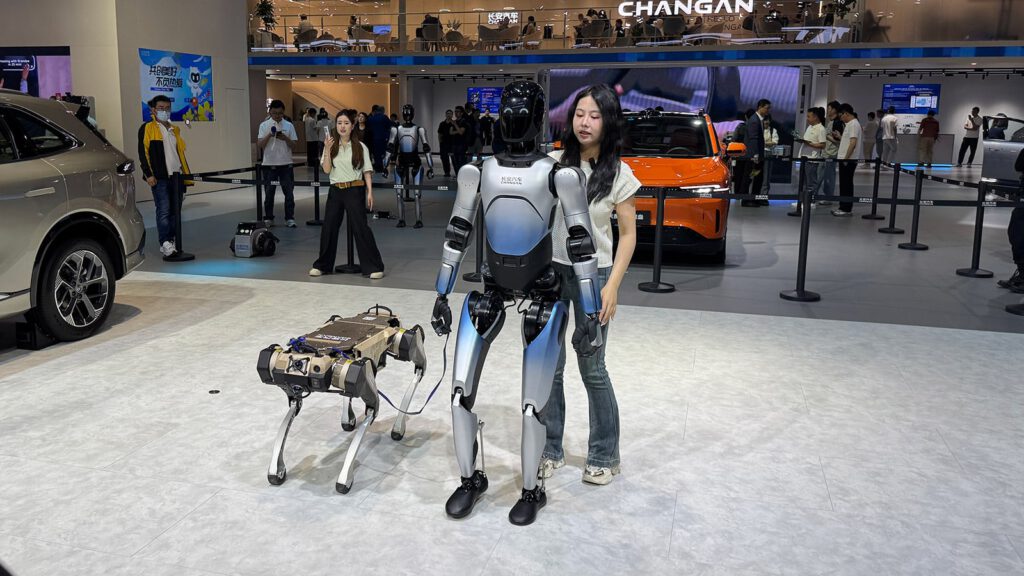 BYD to Debut First Humanoid Robot in August at Di Space