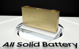 Humanoid Robots Emerge as Early Solid-State Battery Market