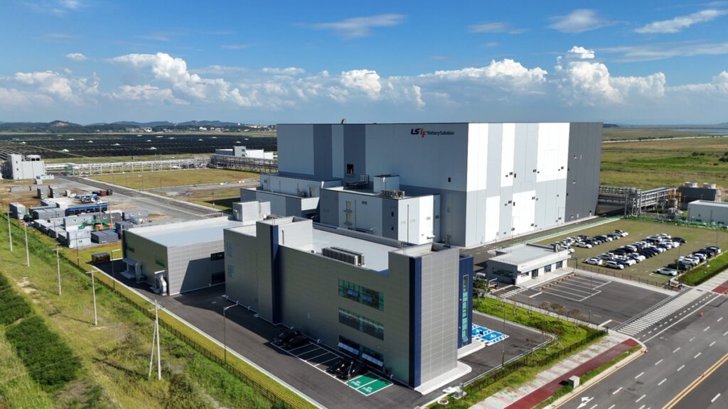 Korean Battery Suppliers Shift Supply Chains Outside China
