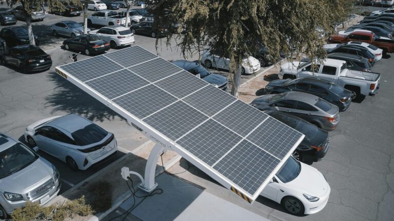 T&E — Electric-cars.jpg?w=1200&h=630&q=82&auto=format&fit=crop&dm=1769677090&s=98bc3d12c4a9b6167f324659137cf5fa